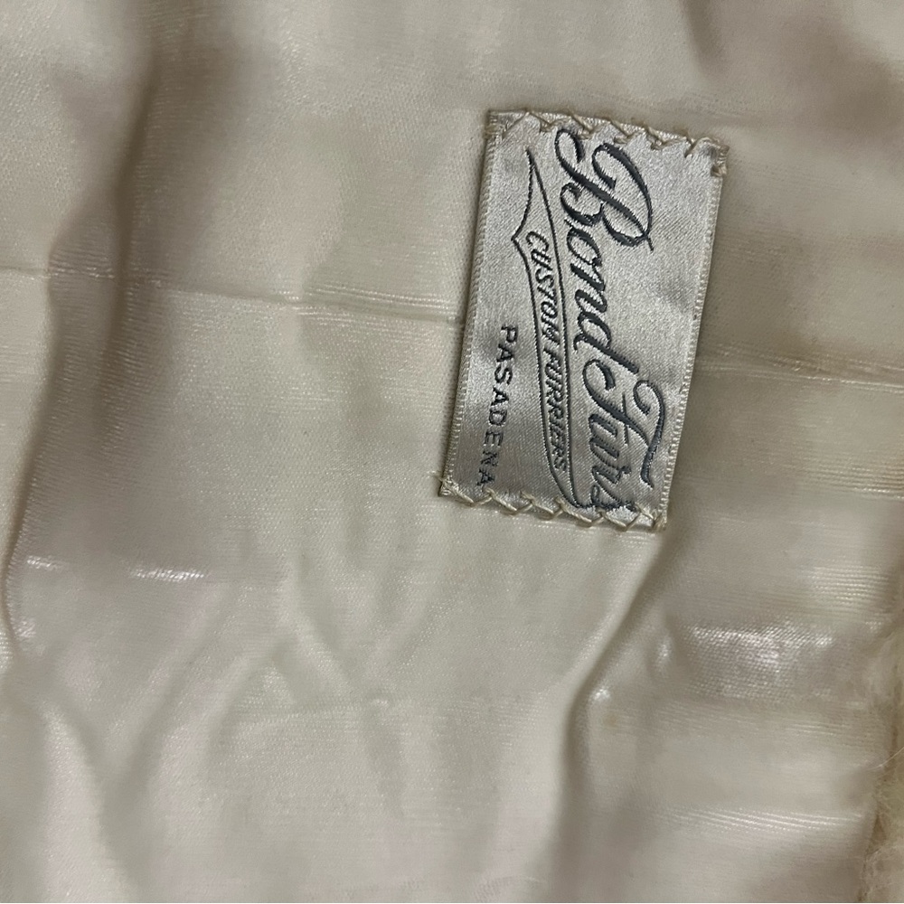 Vintage Cream colored fox Stolle